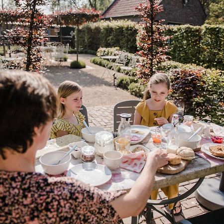 De Verloren Sinjoor Bladel Exteriör bild